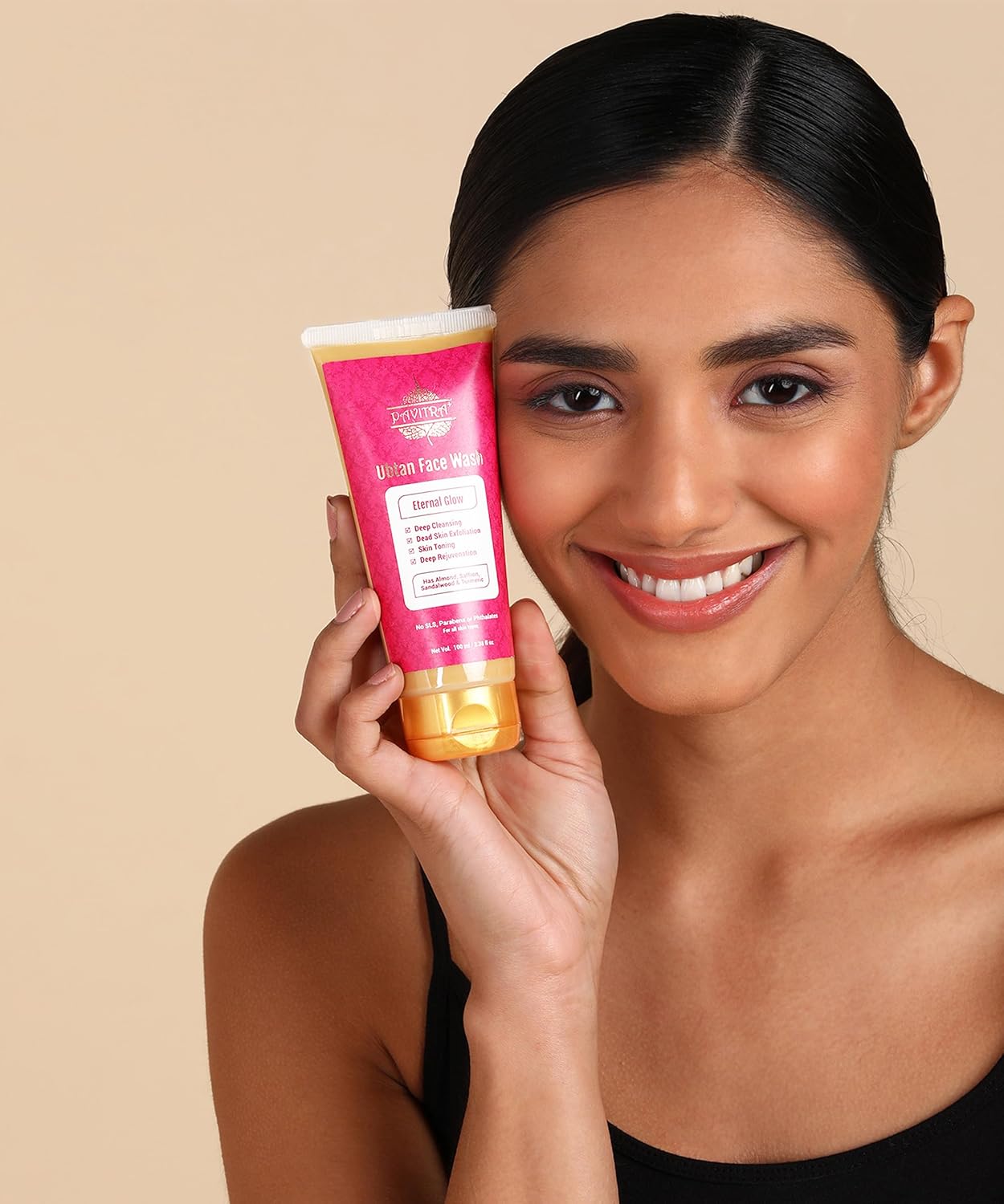 Pavitra+ Ubtan Glow Face wash for Tan Removal with Almond, Saffron and Sandalwood 100ml